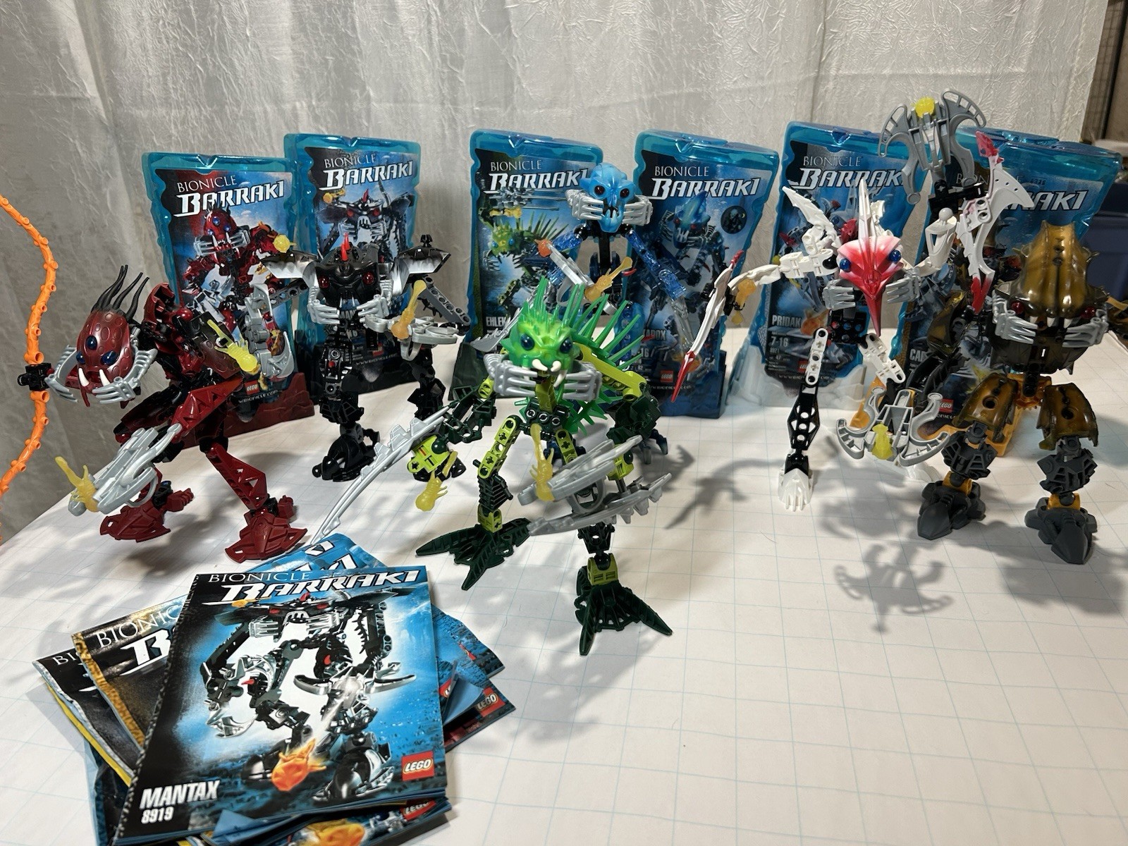 LEGO BIONICLE Barraki Complete Set w/ Instructions and Canisters
