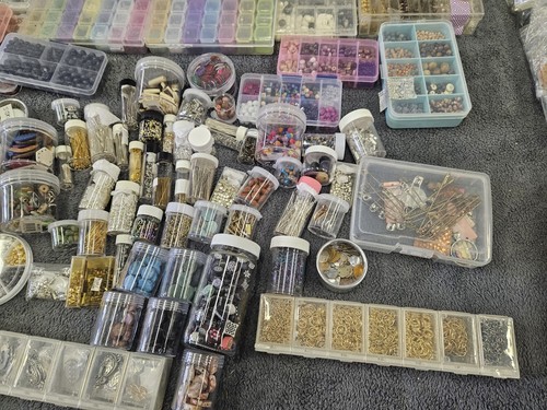 Huge Lot 50+ lbs Beads Jewelry Making Crafting Supplies Rings Earrings Bracelet - Picture 16 of 23