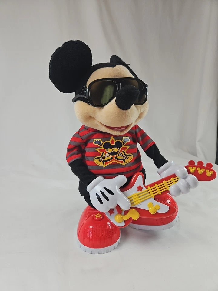 Disney Mickey Mouse Rock Star - Tested - MOVES but NO SOUND - 2010 - Image 3 of 4
