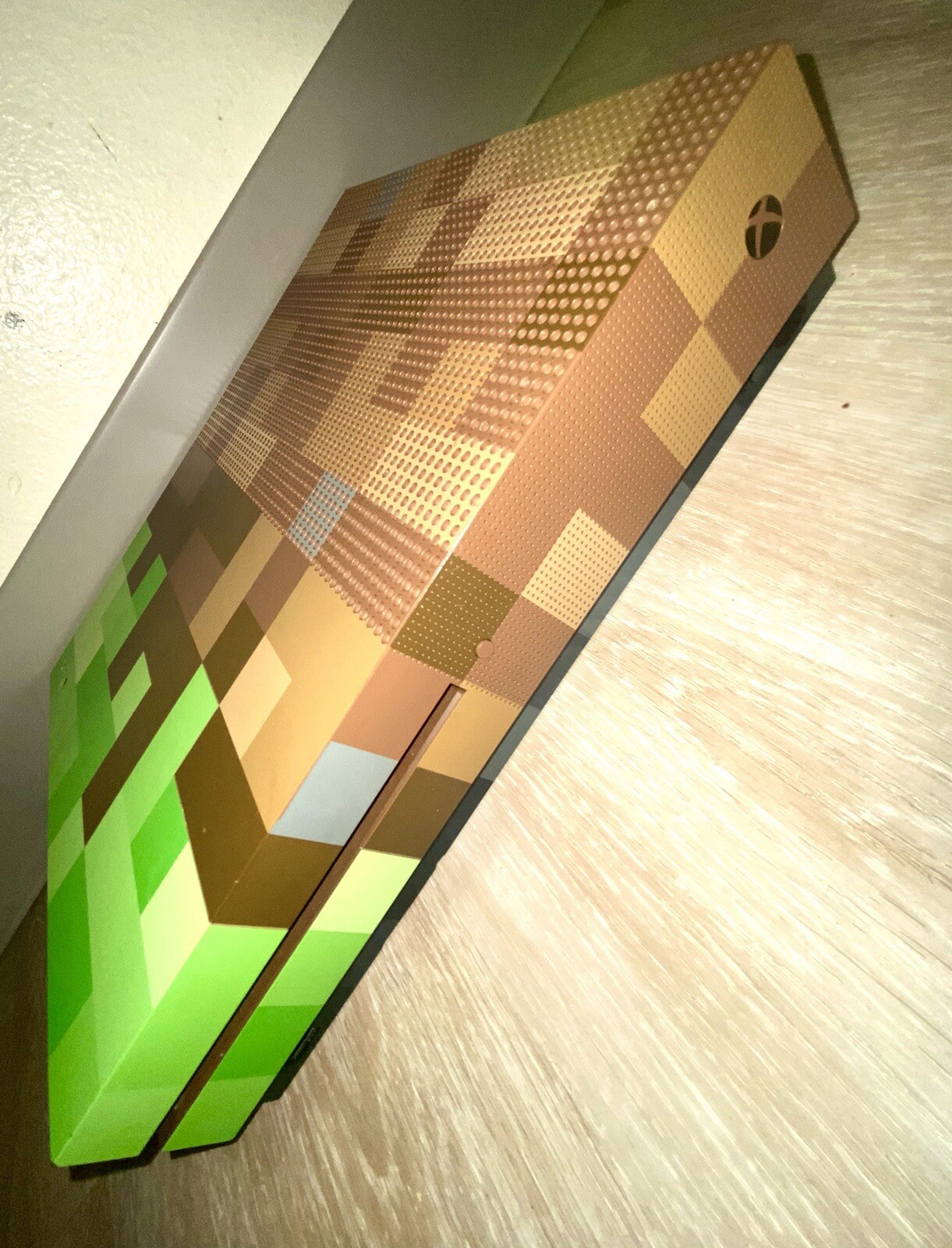 Microsoft Xbox One S Minecraft Limited Edition Bundle 1TB Green & Brown ...