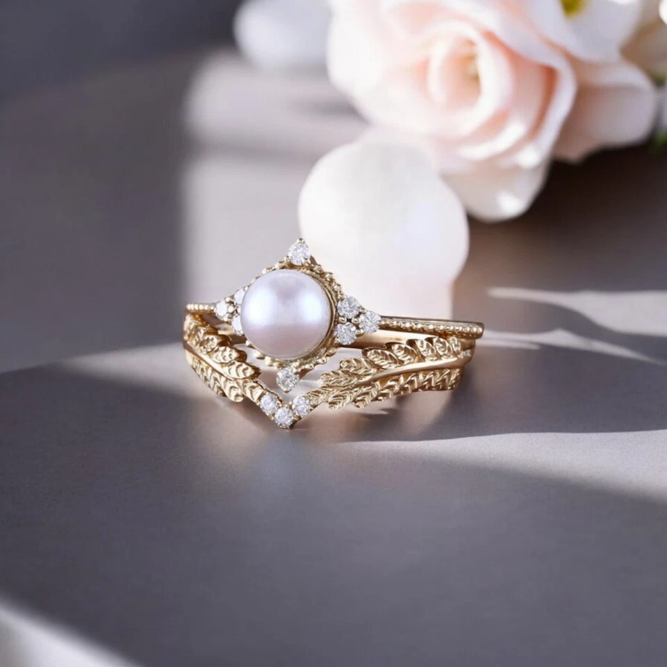 9k Solid Gold 5MM Round Shape Natural Akoya Pearl Ring Solitaire Bezel Set Ring - Image 2 of 4