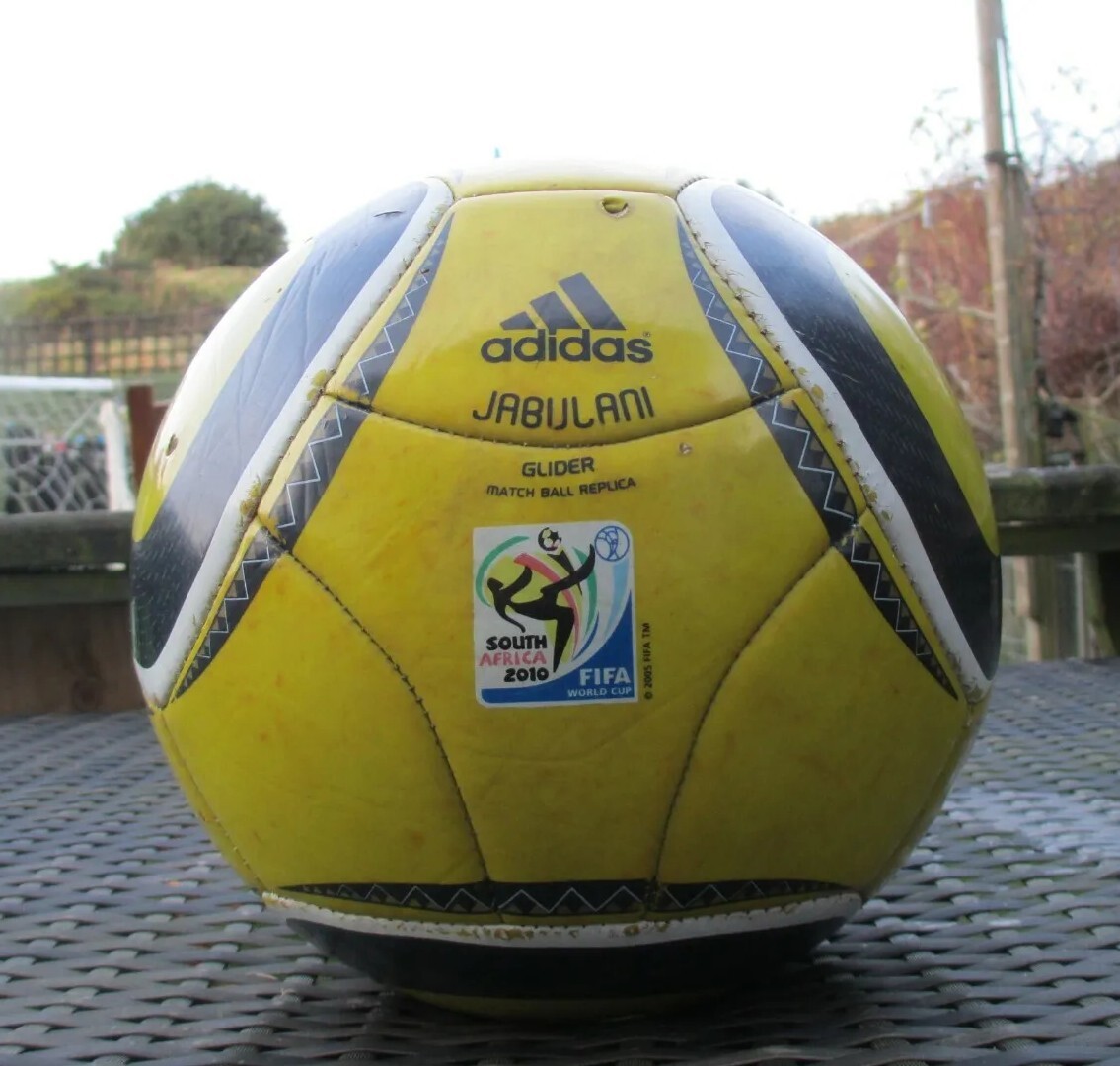 Adidas World Cup 2010 - Jabulani - Official Glider Football Adidas World Cup 2010 - Jabulani - Official Glider Football