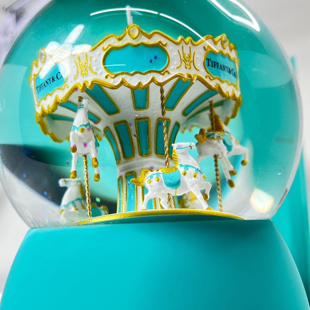 Tiffany & Co Limited snow Globe home from Japan extremely rare