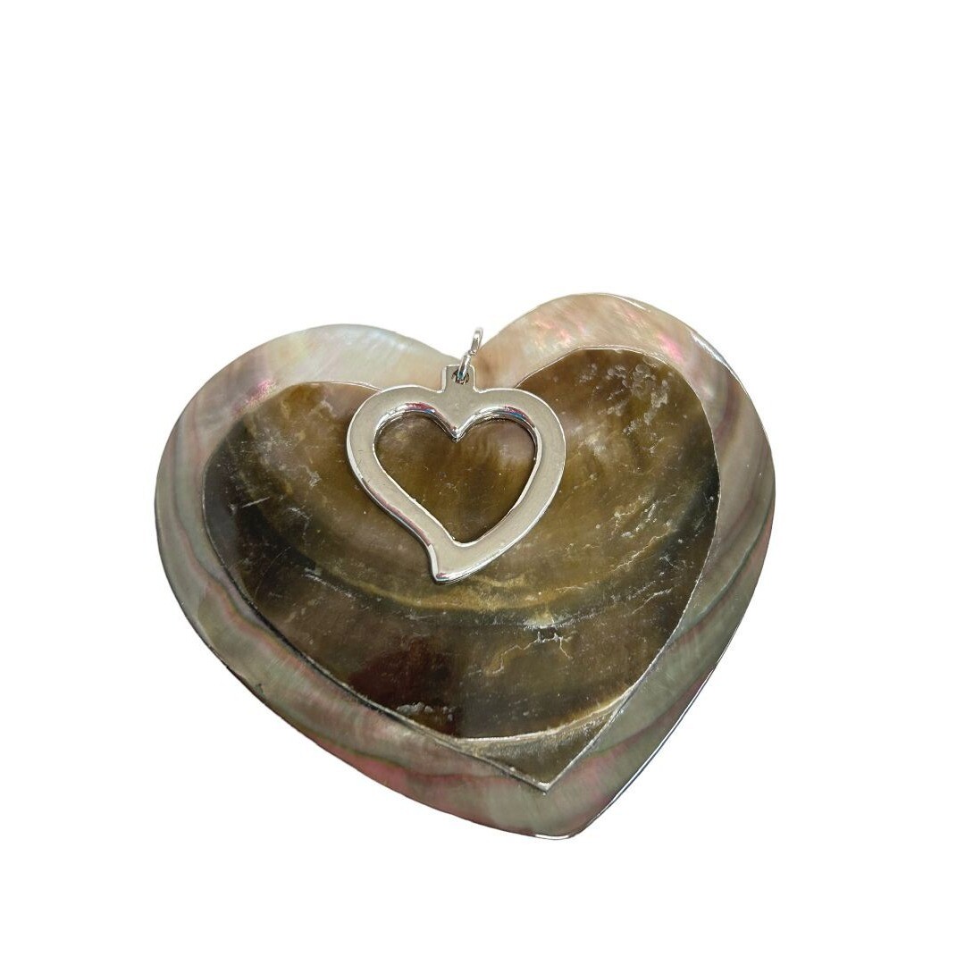 Heart Shaped Shell Silvertone Statement Pendant B… - image 5