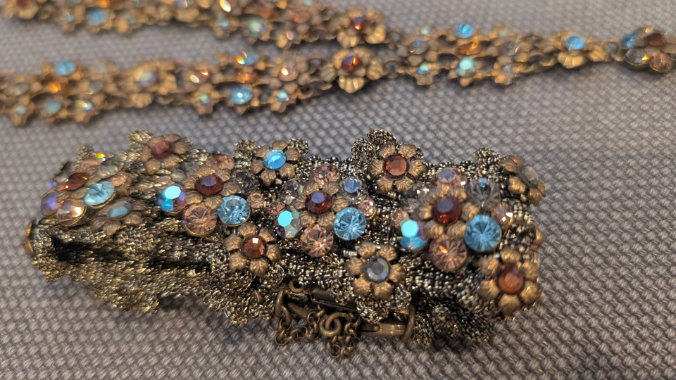 Conjunto de joyas Michal Negrin, collar, pendientes pulsera con caja Foto 2 de 4