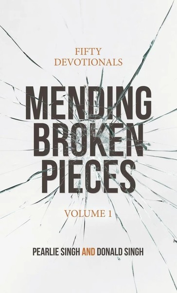 Pearlie Singh (U. A.) | Mending Broken Pieces | Buch | Englisch (2021)-image