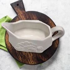 Tabletops Gallery Bountiful Gravy Boat White Embossed Turkey 8” Ceramic