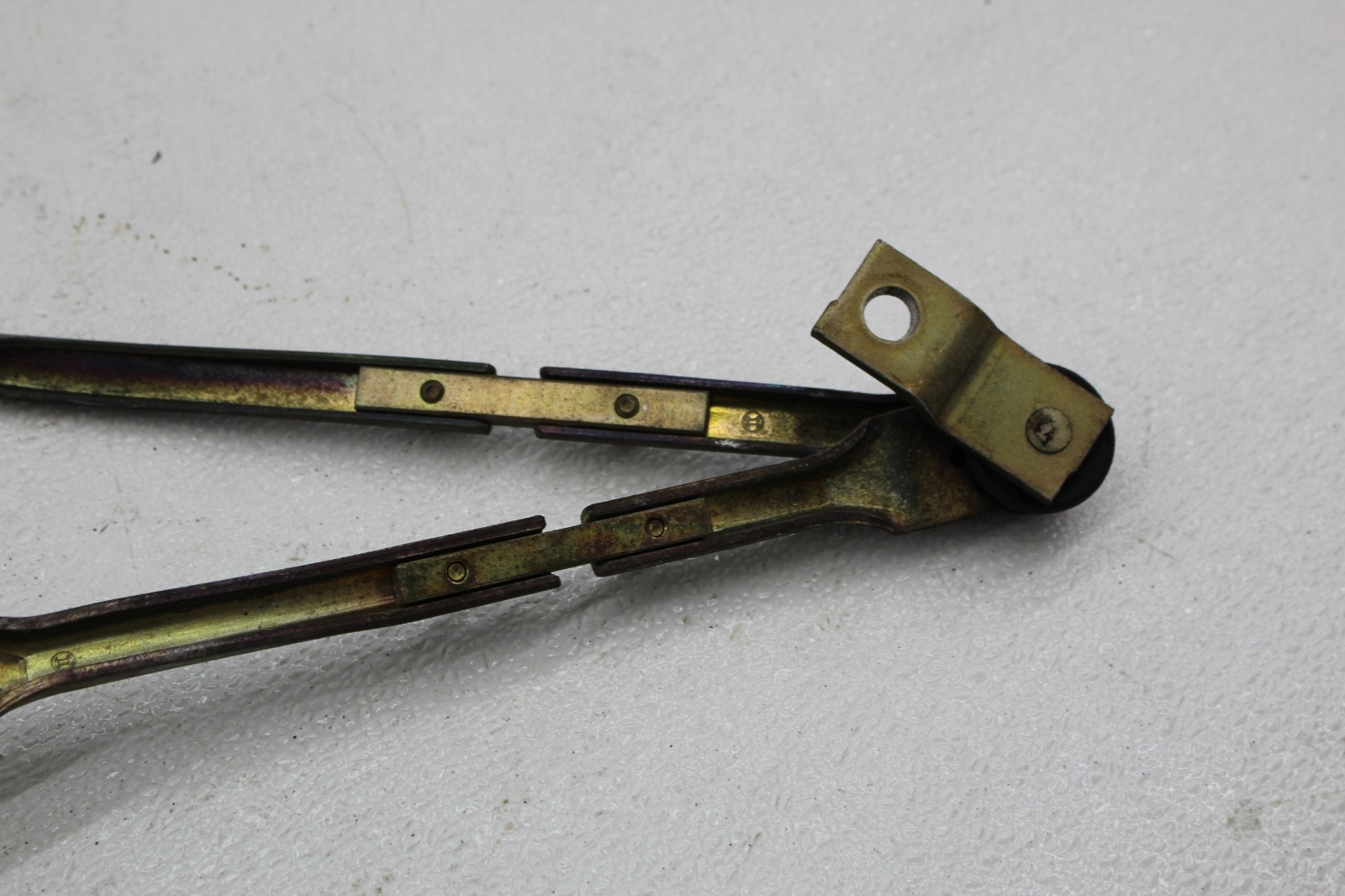 99-01 FERRARI 456 M WINDSHIELD WIND SHIELD WIPER LINKAGE LINK