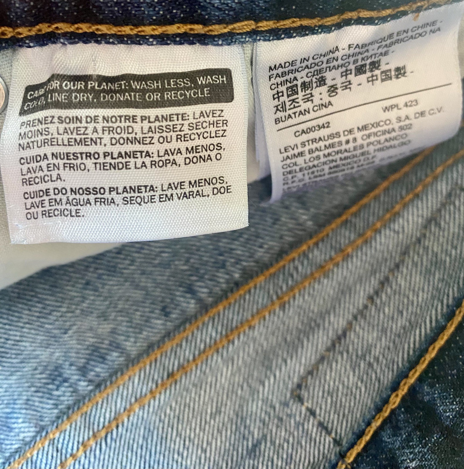 Levi's 501 Cherry Patch Button Fly Cut Off Denim … - image 6