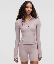 Lululemon Define Cropped Jacket Nulu Mauve Grey Sz 6 NWT Soft Thumbholes Gym