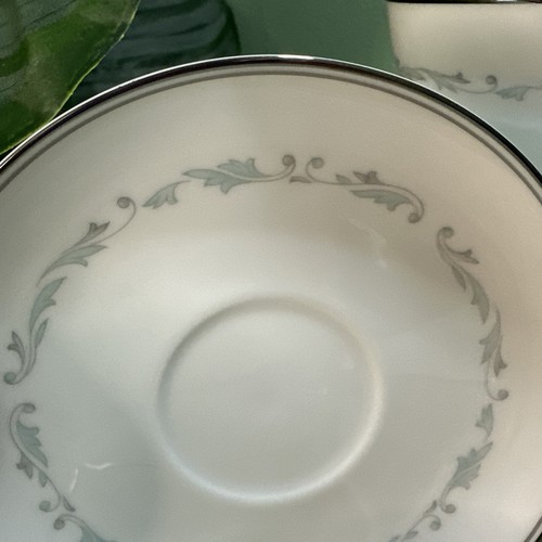Vintage Noritake Brooklane Set of 4 Tea / Coffee Cups & Saucers #6112 - Picture 2 of 14