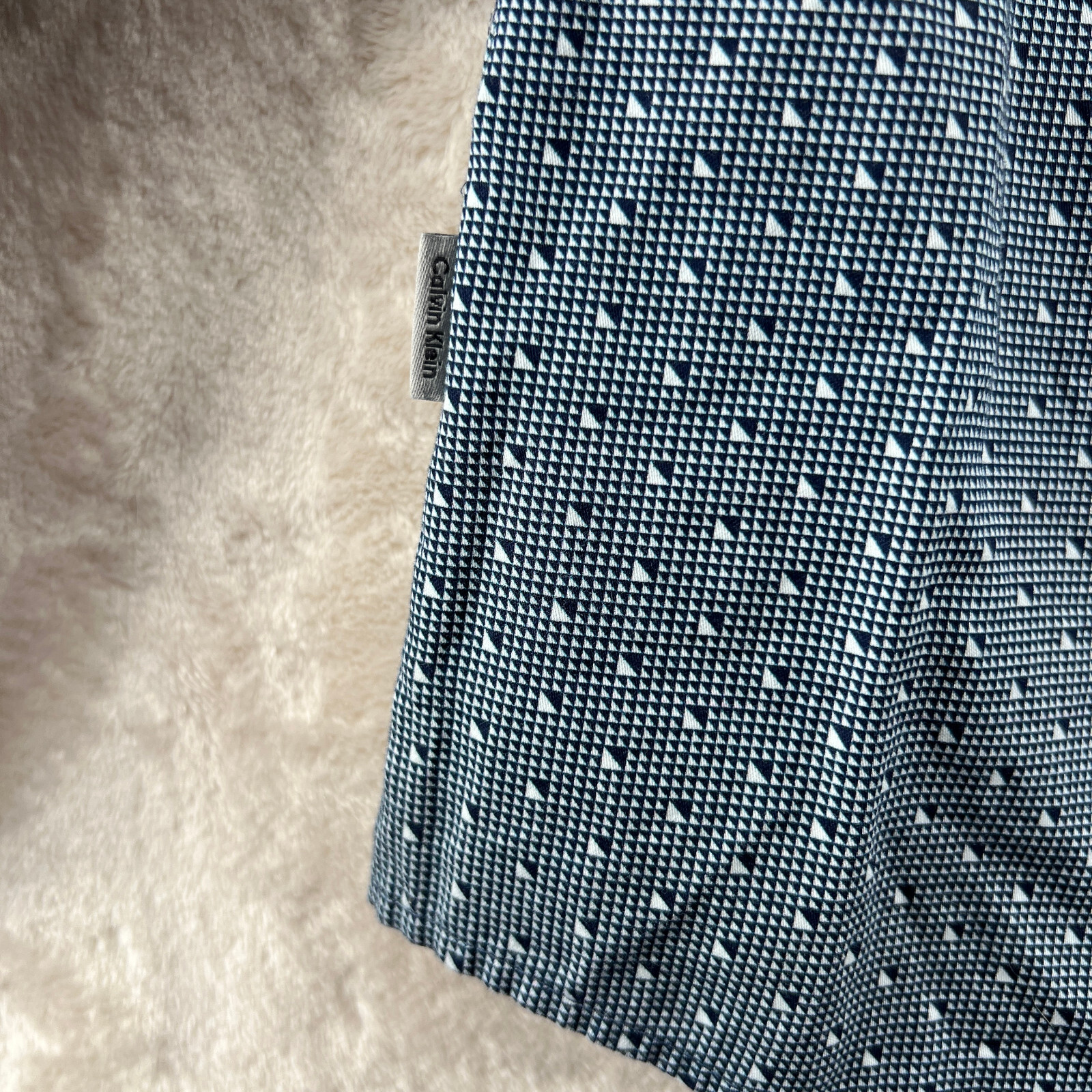 Calvin Klein Slim Fit Men's Size L Blue Geometric Long Sleeve Casual Shirt thumbnail 8