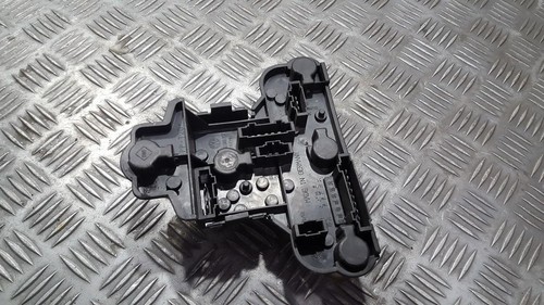 1h6945257 Lampenträger Rücklicht Rückleuchte innen Heckklappe  DE315822-28