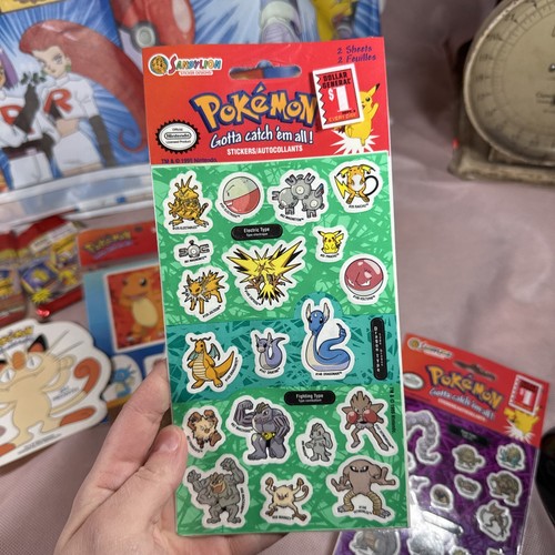 Vintage Pokémon Lot! First Movie, Cards, Table Cloth And Stickers! Nice Lot F3 - 第 3/24 張圖片