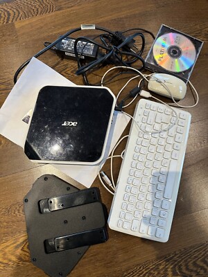 Acer Aspire Revo Model 3610, 4GB RAM, NVIDIA ION, Windows 10, SSD mit VESA MOUNT