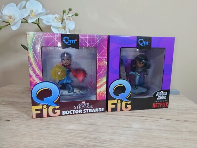 QmX Q Fig Jessica Jones Marvel Comics 2017 Figure And 2016 Doctor Strange