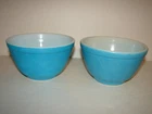 Lot of 2 Vintage Pyrex 1 1/2 Pt 401 Mixing Bowl(s) Robin Egg Blue