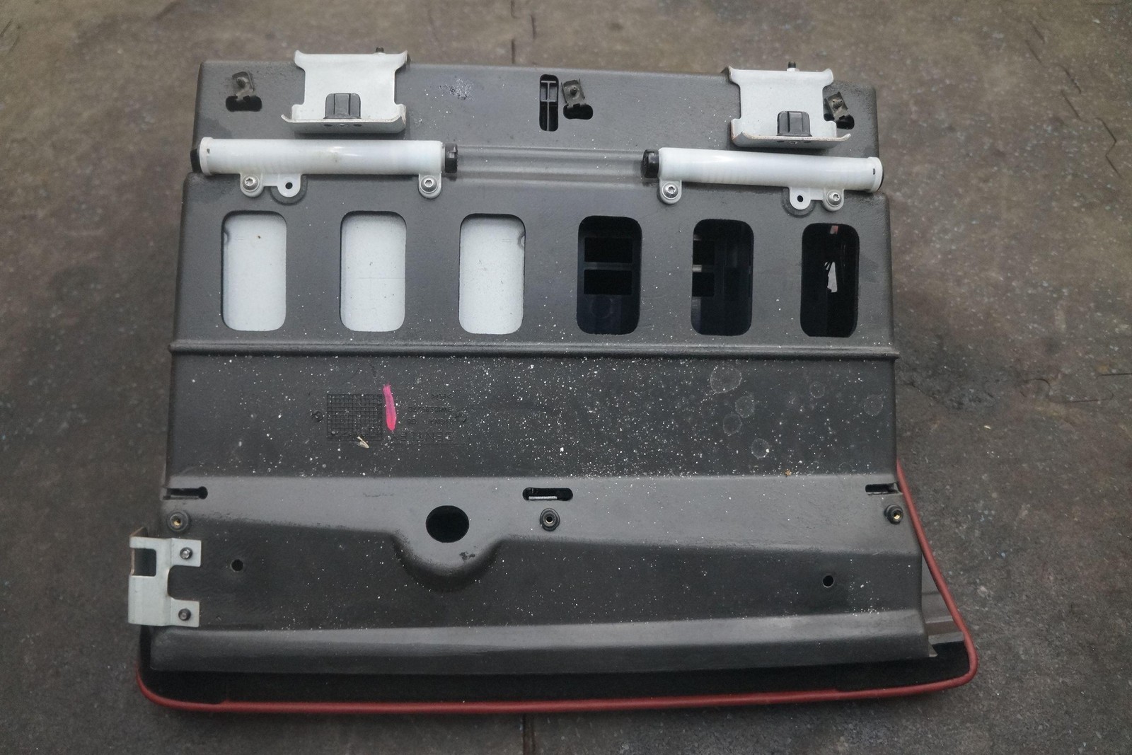 Glove Box Dash Compartment CD Changer Red 3W1858107 Bentley Continental GT 2005