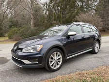 2017 Volkswagen Golf Alltrack S