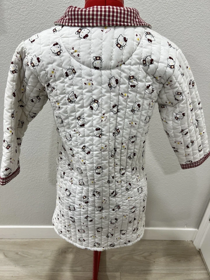 Abrigo largo acolchado de Hello Kitty  Foto 3 de 4