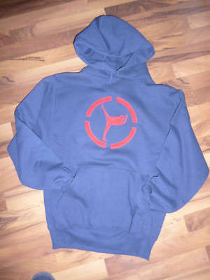 HIGH KICK Hoodie/Kaputzenpullover von dem Streetwear Label STOND clothing NYC