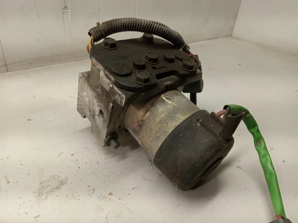 1995 - 1997 MAZDA MILLENIA ABS ANTI-LOCK PUMP BRAKE PART OEM, TA01 43 7A0 - Image 4 of 4