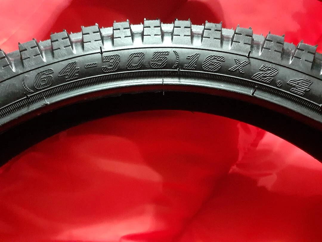 Razor mx500 best sale tire