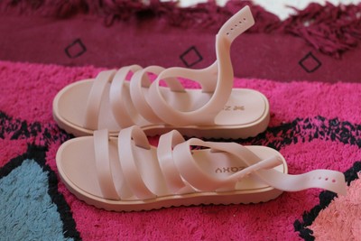 size 35 in europe to us