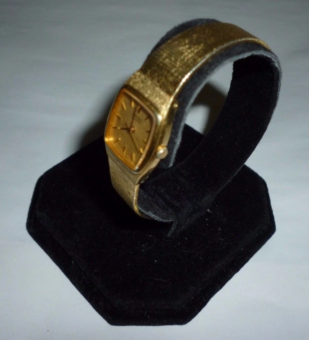Seiko quartz ladies gold watch clearance
