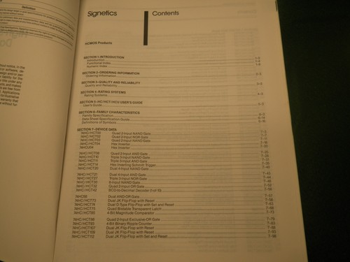 Vintage Signetics High-Speed CMOS Data Manual 1986 Catalog - Picture 8 of 14