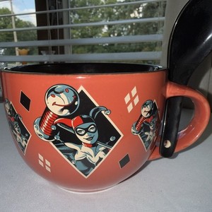 Silver Buffalo DC Comics Harley Quinn Diamonds Ceramic Soup Mug & Spoon