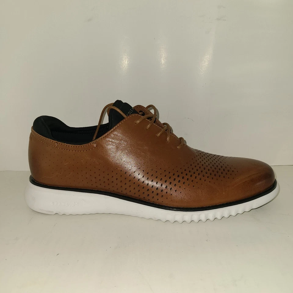 Oxford Cole Haan 2.Zerogrand punta de ala láser para hombre Zs 9M bronceado británico marfil Foto 2 de 4