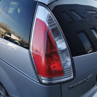 Mazda 5 CR Rückleuchte Schlussleuchte Rücklicht Lampe hinten links ab Bj 2008
