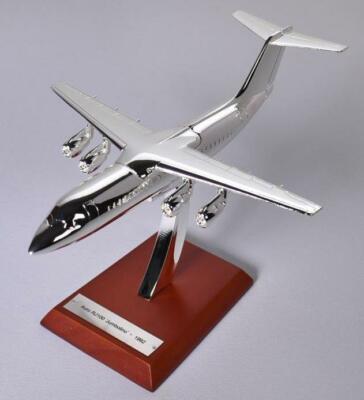 Avro RJ100 Jumbolino 1992 - Versilbert 1:200 Flugzeug Plane Aircraft 20