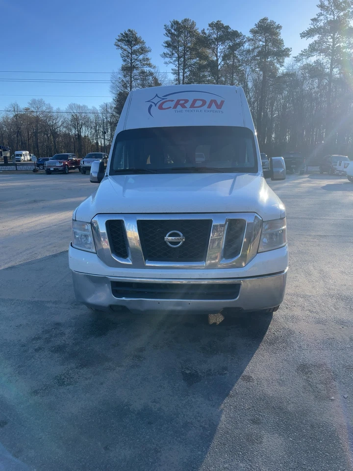 2012-2017 NISSAN NV 2500 Oil Cooler Cargo Van Oem 21305EA24B - Image 2 of 4