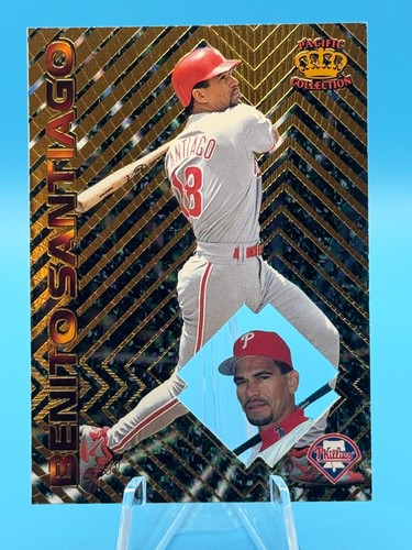 1997 Pacific Prism Invincible Benito Santiago #131 card