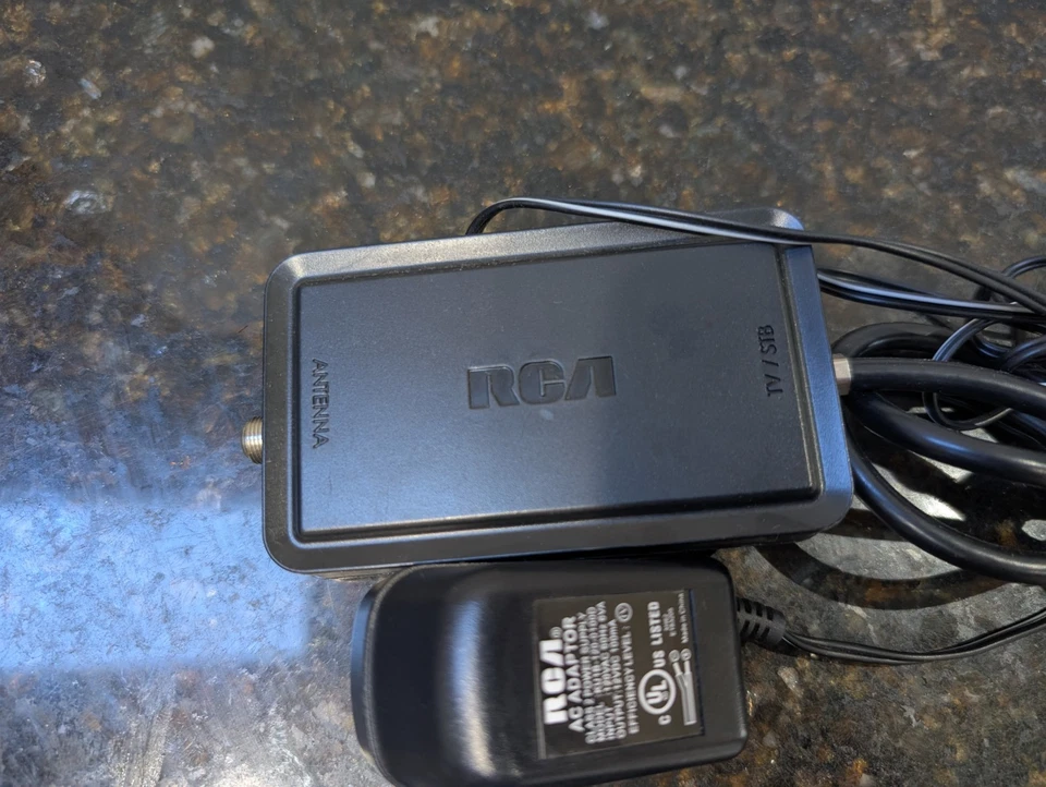 RCA HDTV Antenna Amplifier, Model ANT1450B - Image 3 of 4