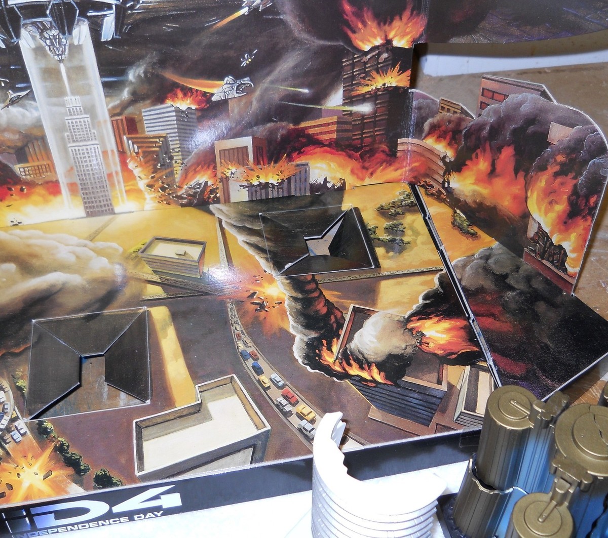 Los Angeles Invasion GIANT Action Playset ID4 Independence Day