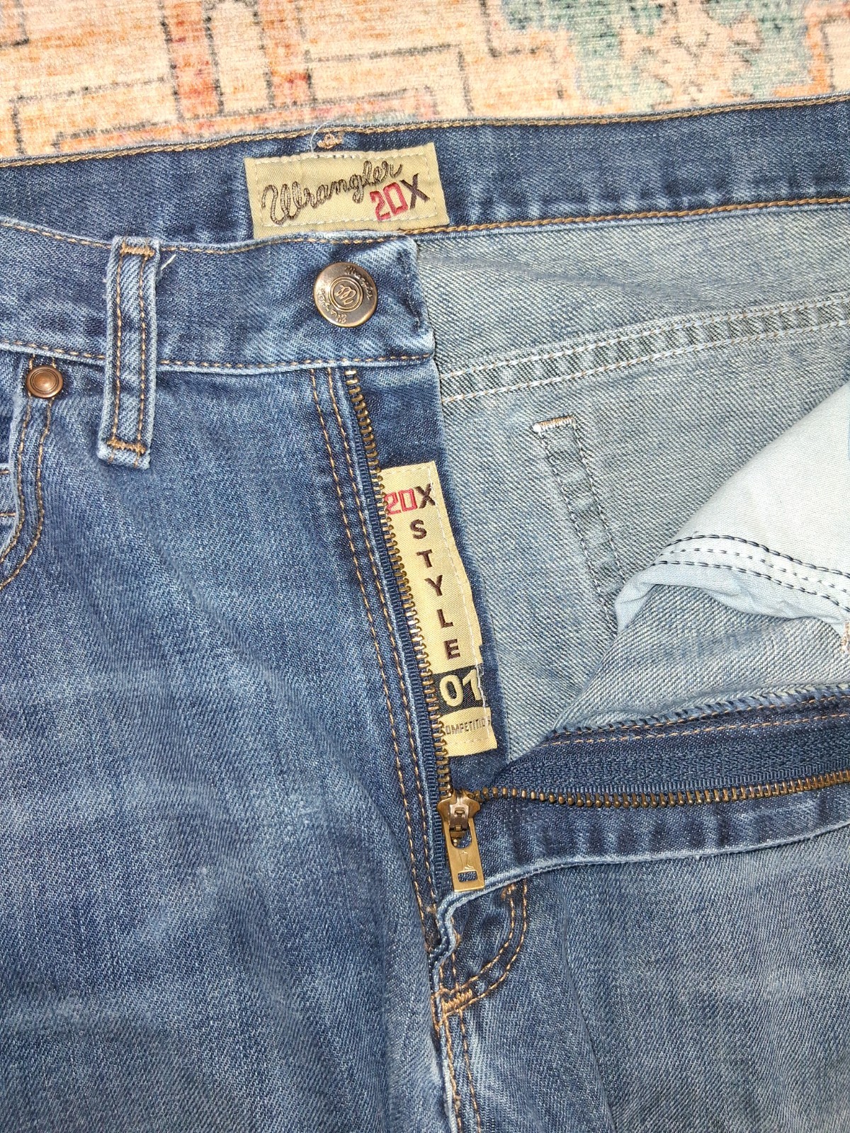 &rsquo;s 01 Competition Jeans 01mwxrw Size 31x34 Medium Wash Euc