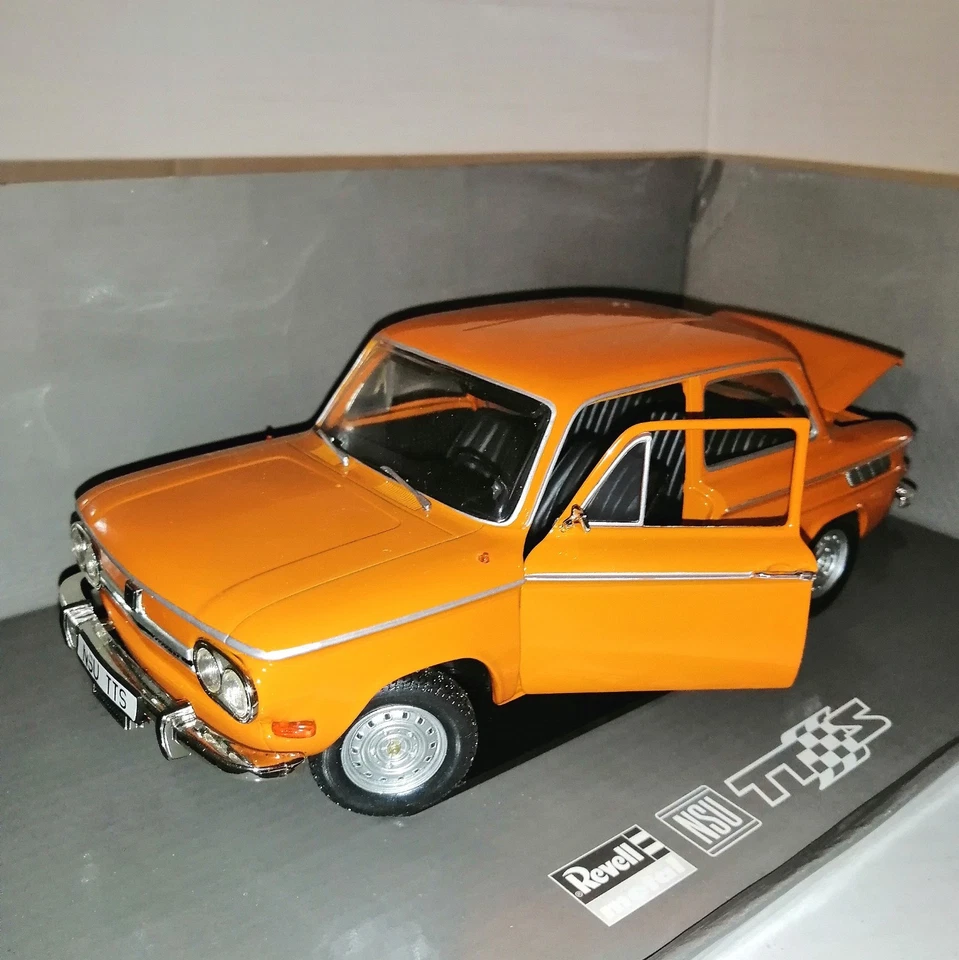 NSU TT REF.08413 REVELL SCALA 1/18 - Immagine 3 di 4