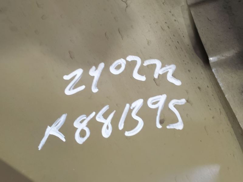 2007 Bentley Continental GTC OEM Front Right Fender Need Repair Damaged