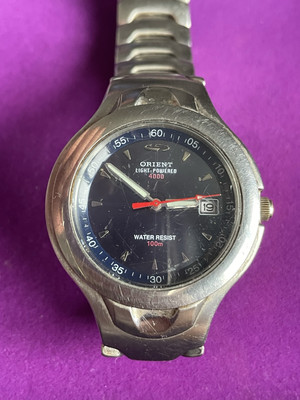 Japan Rare Vintage Quartz Wristwatch Orient Light Powered 4000 Japan Movement