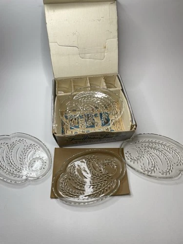 Federal Glass Company Hospitality Crystal Snack Set 4 Plates 4 Cups VTG