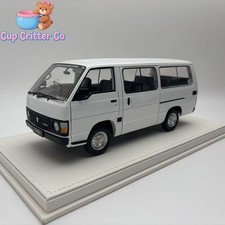 Original 1:18 Toyota Hiace YH50 white van alloy openable car model