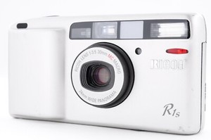 RICOH R1s ジャンク品 電池付き RICOH R1s ジャンク品 電池付き RICOH R1s ジャンク品 電池付き Ricoh