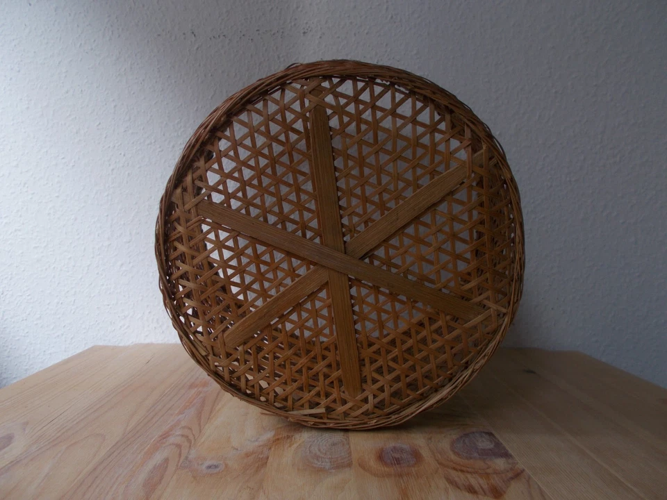 Blumenübertopf oder Papierkorb - schöne Flechtarbeit -- rund - Bild 4 von 4