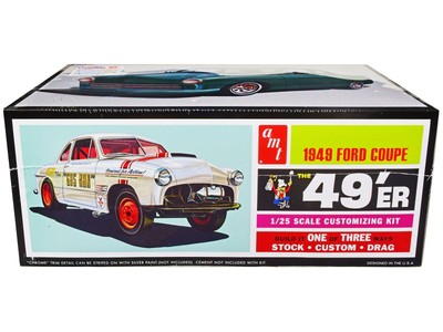 Skill 2 Model Kit 1949 Ford Coupe ''The 49'er'' 3-in-1 Kit 1/25 Scale Model by AMT