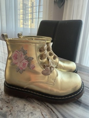 Monnalisa Girls Gold Boots EU size 26, US size 9