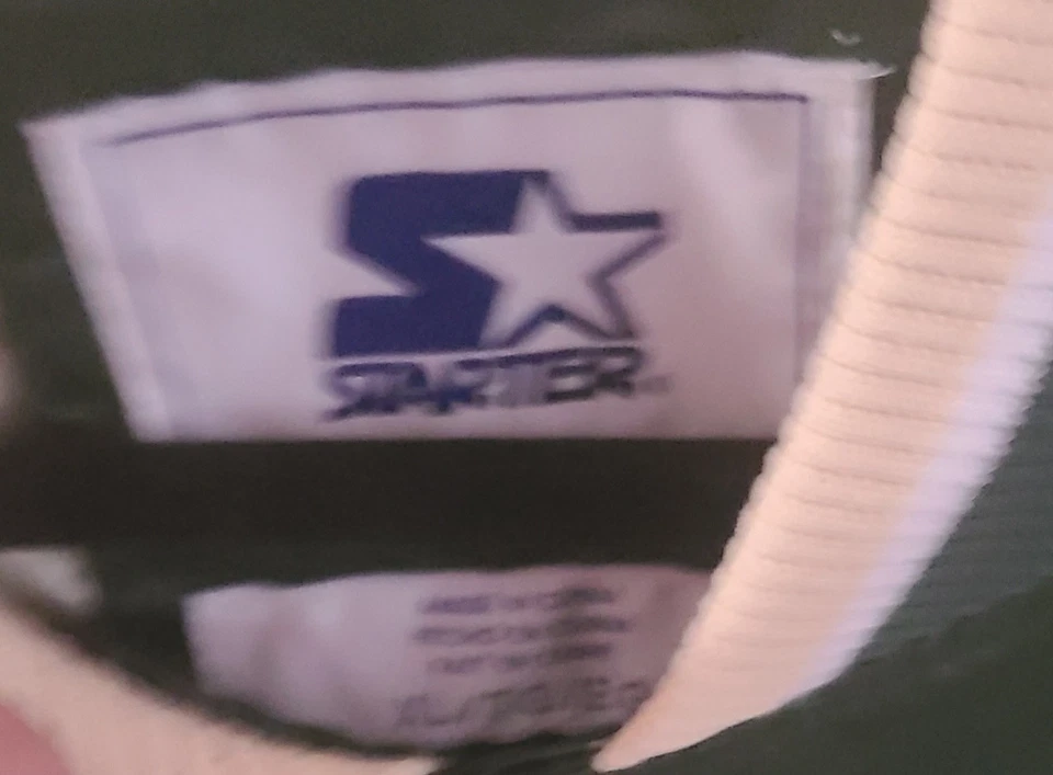 NWOT Starter Milwaukee Bucks Mens X Large  NBA Jacket. DAMAGED  - Изображение 3 из 4