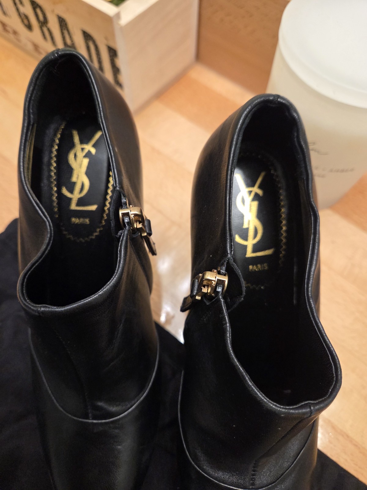 Stivaletti omaggio YSL Yves Saint Laurent in pelle nera misura: 37 5